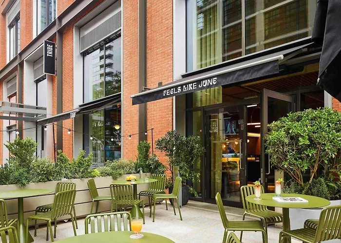 Tribe Canary WharfHotel Londres